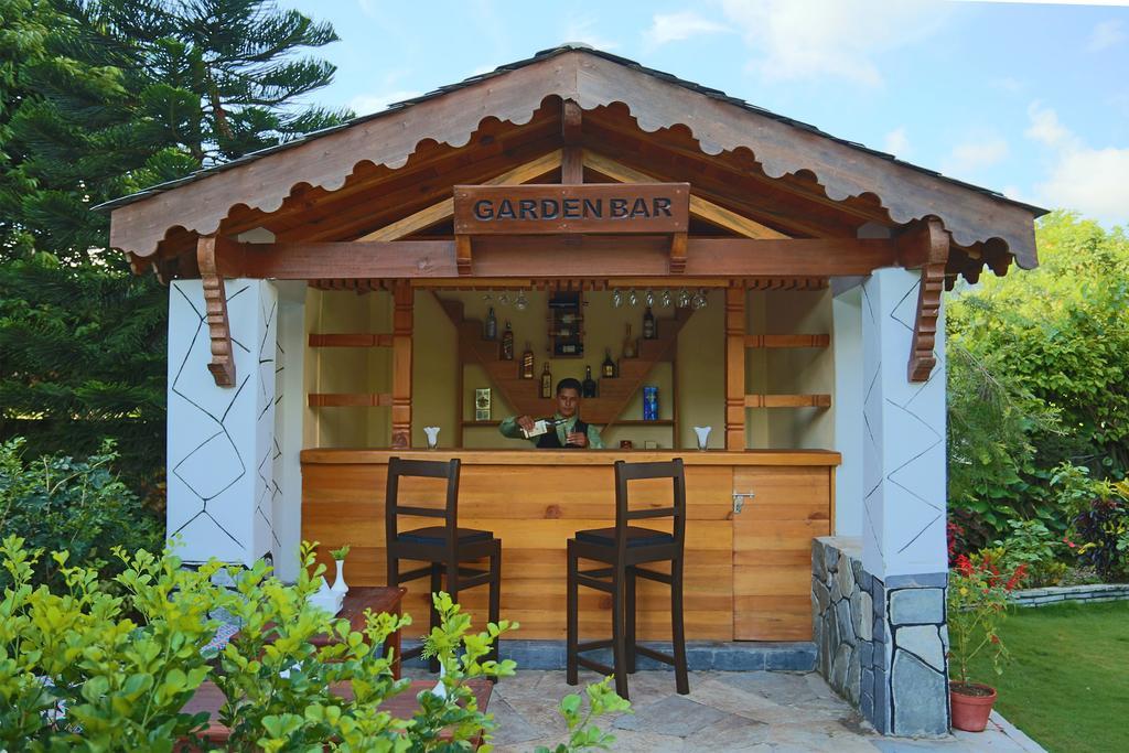 尼泊尔半岛酒店 博卡拉 外观 照片